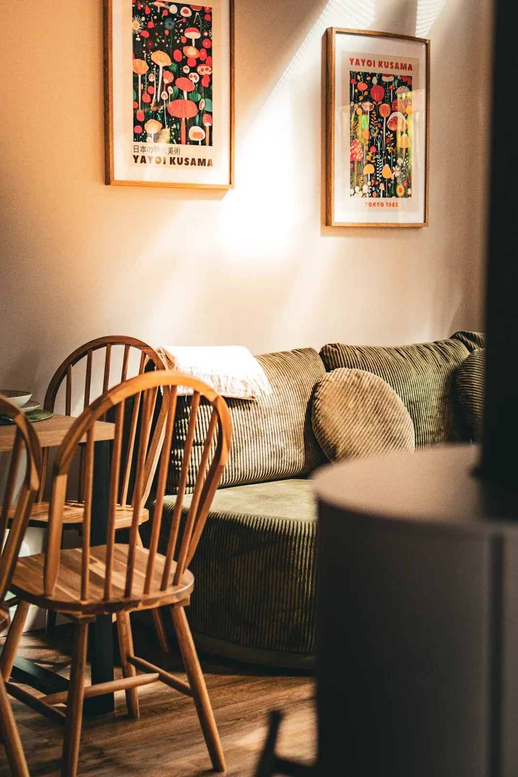 A table and sofa inside the cabin