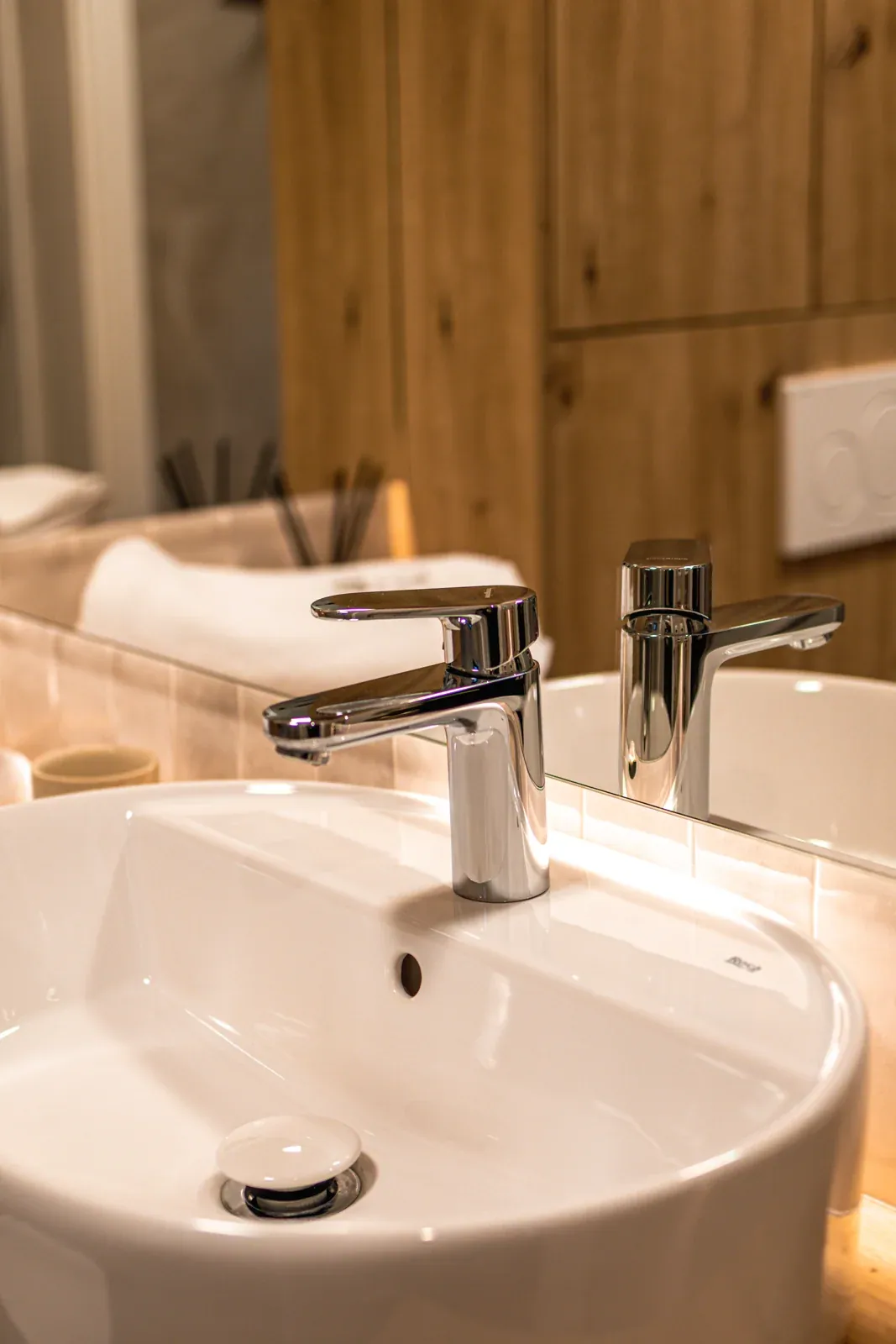 The basin in a cabin bathroom