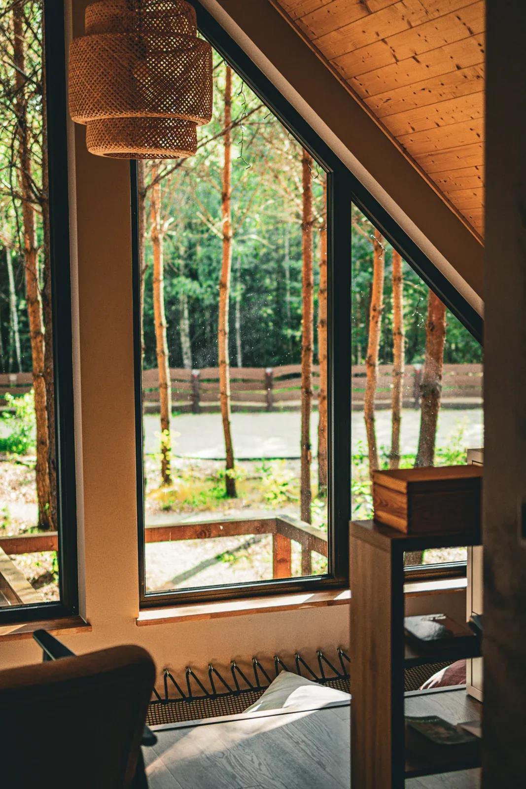 The panoramic mezzanine window